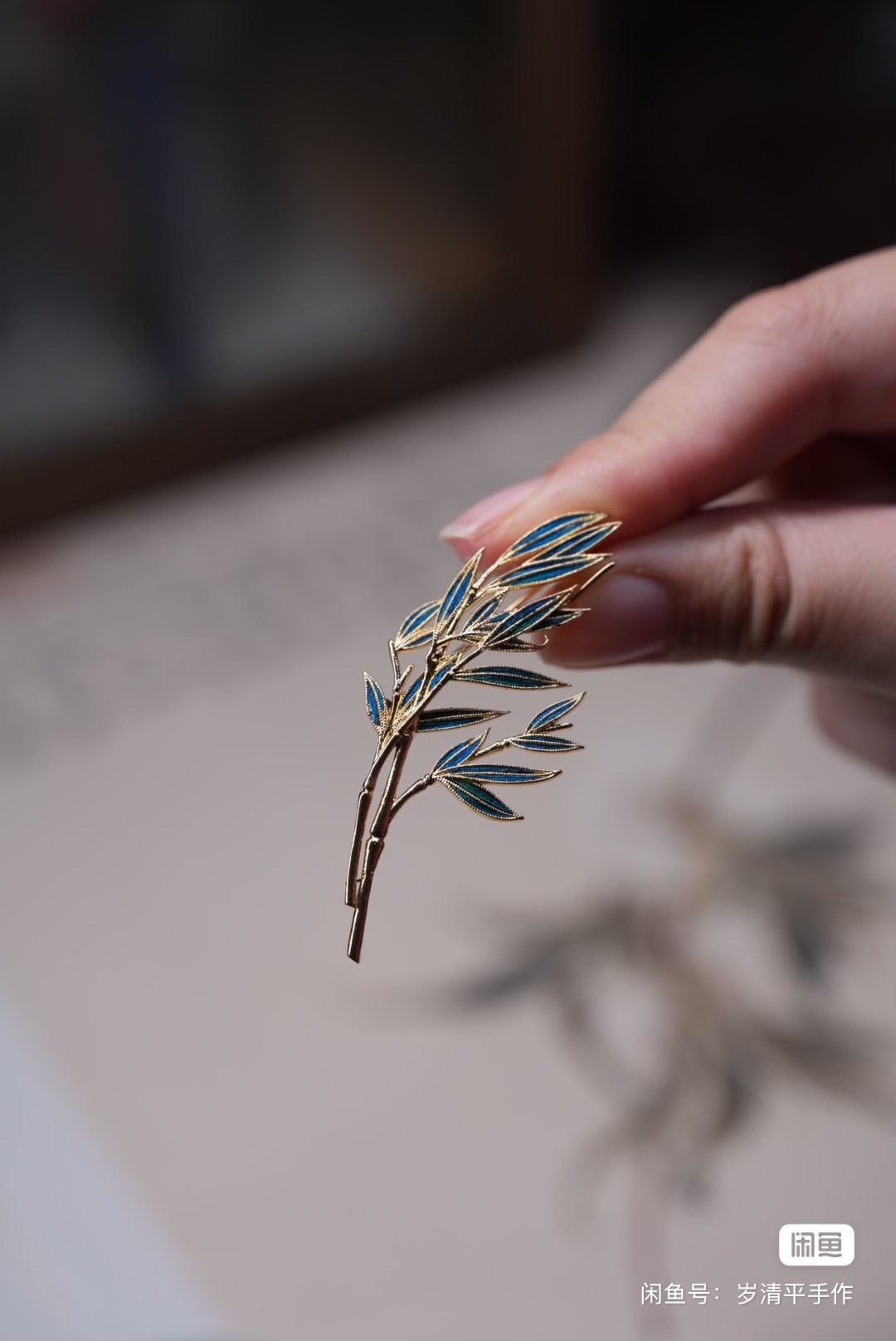 Peacock feather Tian-Tsui bamboo branch brooch, versatile for everyday wear