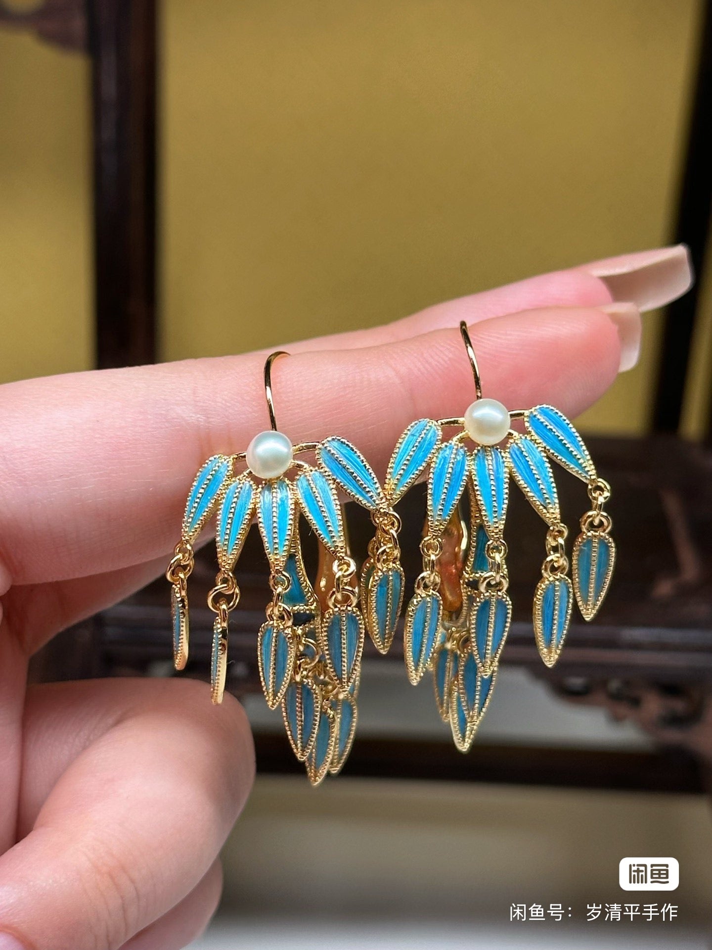 Imitation Forbidden City bamboo leaf earrings